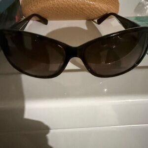 Maui Jim Nalani Dark Tortoise/Rose Brand New Condition Never Worn